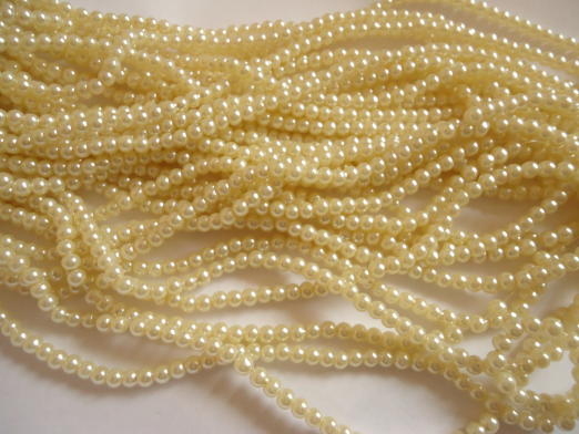 (image for) Off White glass pearls #SS1262B